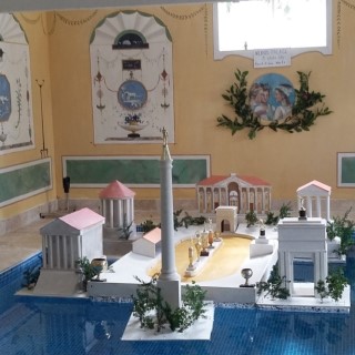 Wessely Pool
